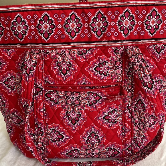 Vera Bradley Tote - Picture 9 of 10